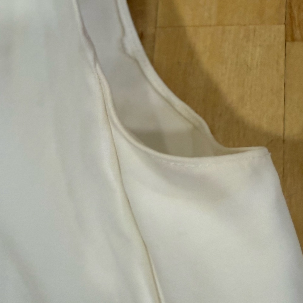 Dior Cream Sleeveless Button-Up Top - Picture 6 of 17